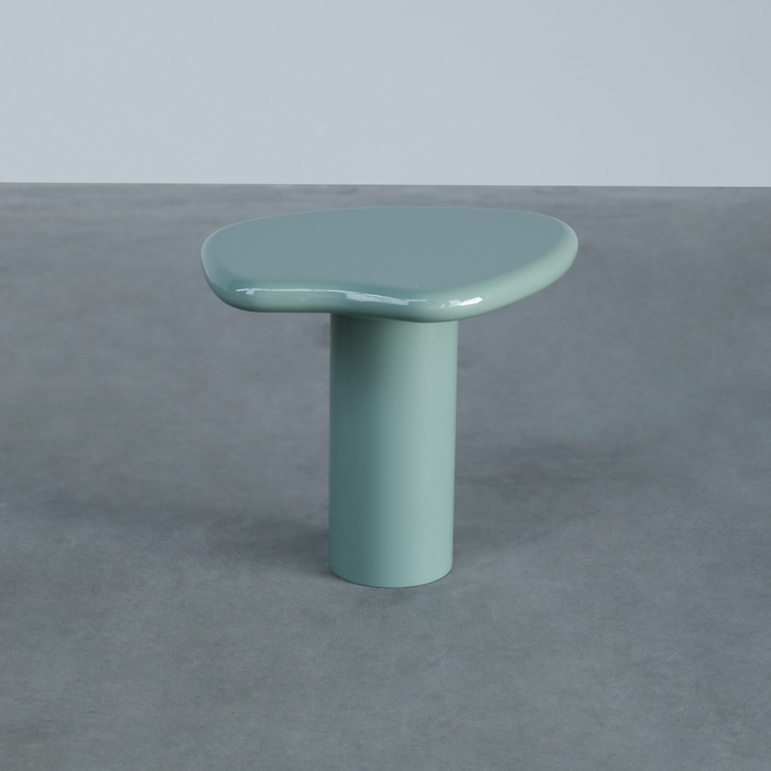 Coffee table Surzur - matt green bay - Stoneskin - Round edge - Low