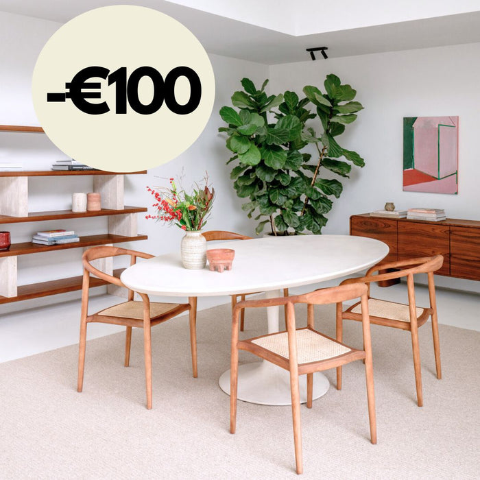 Table à manger Camille - 200 cm - MicroSkin Cloudy latte - Forme Tulipe