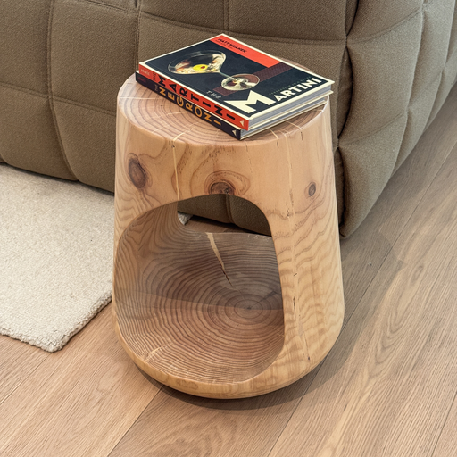 dalo-bijzettafel-eik-hout-furnified-sfeerbeeld