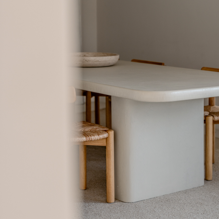 Mesa de comedor Tully - MicroSkin - Latte - Forma rectangular - Patas rectas