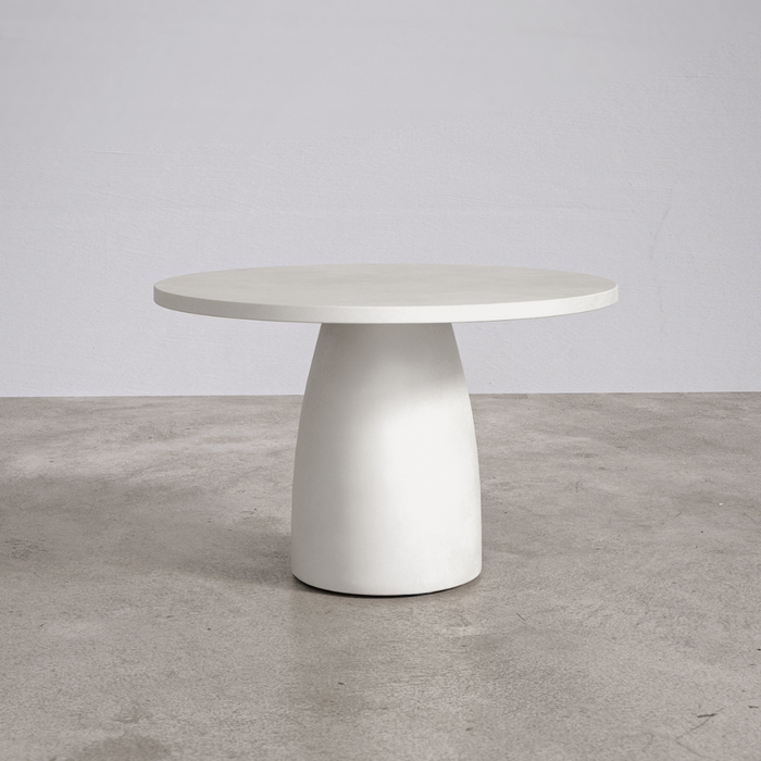 Round outdoor dining table - Uzé - D120 H75 - Latte - Polycomposite