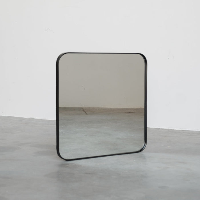 Zwarte vierkante spiegel 50x50